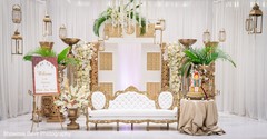 Fabulous indian wedding reception stage decoration Fabulous indian wedding reception stage decoration