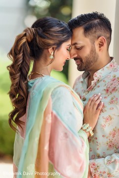 Sweet and lovely indian bride and groom capture Sweet and lovely indian bride and groom capture