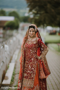 Breathtaking Indian bride's beauty. Breathtaking Indian bride's beauty.