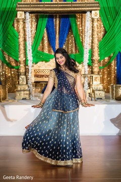 Lovely Maharani dancing. Lovely Maharani dancing.
