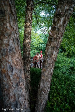 Sensational outdoor themed Indian couple's photo shoot Sensational outdoor themed Indian couple's photo shoot