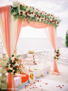 Stunning Indian wedding mandap decoration. Stunning Indian wedding mandap decoration.