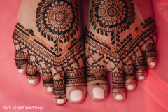 Indian bride's feet design. Indian bride's feet design.