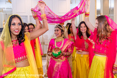 Impressive Indian bride's doli entrance to wedding ceremony Impressive Indian bride's doli entrance to wedding ceremony