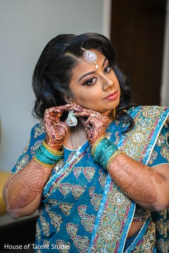Maharani getting ready for the spree. Maharani getting ready for the spree.