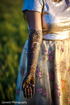 Indian bride's mehndi. Indian bride's mehndi.