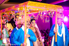 Maharani making her entrance. Maharani making her entrance.