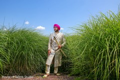 Indian groom waiting for his bride capture. Indian groom waiting for his bride capture.