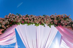 Floral arrangement decor. Floral arrangement decor.