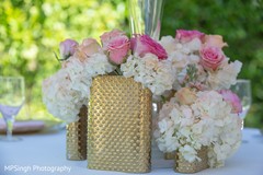 See these gorgeous table centerpieces. See these gorgeous table centerpieces.