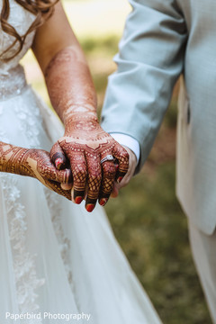 Marvelous Indian bridal henna art. Marvelous Indian bridal henna art.