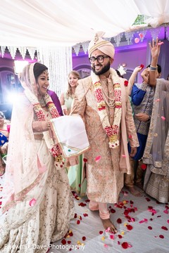 Indian bride and groom looking dazzling. Indian bride and groom looking dazzling.