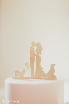 See this lovely wedding cake topper See this lovely wedding cake topper