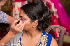 Maharani getting her eyes makeup. Maharani getting her eyes makeup.