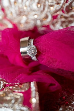 Sophisticated Indian bridal engagement ring and wedding band. Sophisticated Indian bridal engagement ring and wedding band.