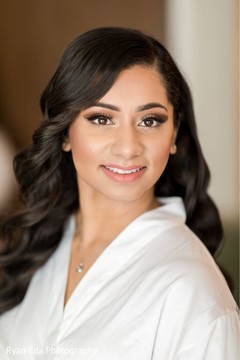Immaculate Indian bridal makeup. Immaculate Indian bridal makeup.