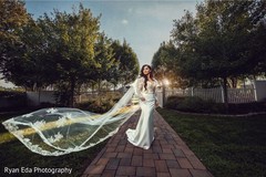 Insanely beautiful indian bride's photo session Insanely beautiful indian bride's photo session