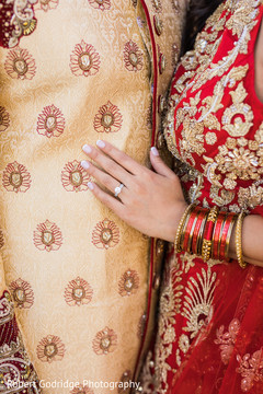 See this marvelous indian couple capture See this marvelous indian couple capture