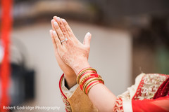 Beautiful indian bride henna art Beautiful indian bride henna art
