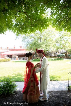 Indian bride and groom looking dazzling. Indian bride and groom looking dazzling.