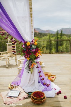 Delightful Indian wedding mandap flowers decorations. Delightful Indian wedding mandap flowers decorations.