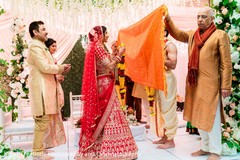 Maharani waiting for rajah to be unveiled from antarpat. Maharani waiting for rajah to be unveiled from antarpat.
