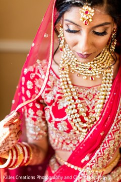Maharani holding her ceremony ghoonghat. Maharani holding her ceremony ghoonghat.