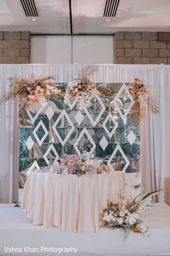 See this dazzling venue decor. See this dazzling venue decor.
