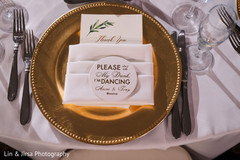 See this beautiful table setup. See this beautiful table setup.