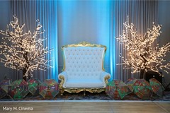 Stunning Indian wedding reception decoration Stunning Indian wedding reception decoration