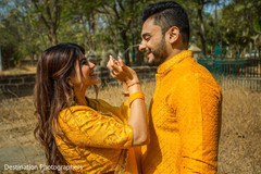 Insanely cute Indian couple's capture. Insanely cute Indian couple's capture.