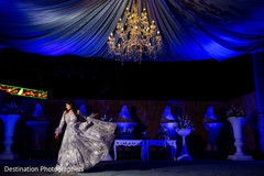 Impresive Indian bride on her reception fashion. Impresive Indian bride on her reception fashion.