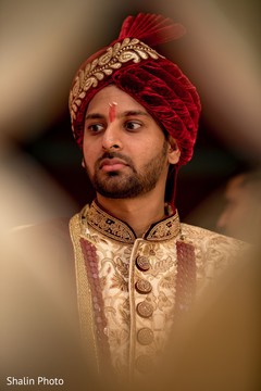 Wonderful capture of Indian groom. Wonderful capture of Indian groom.