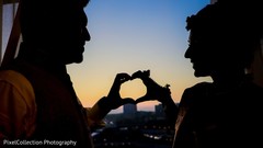 Indian bride and groom romantic capture Indian bride and groom romantic capture