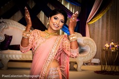 Glamorous indian bride dancing photography Glamorous indian bride dancing photography