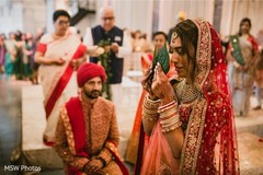 Take a look at this incredible Indian bridal capture. Take a look at this incredible Indian bridal capture.
