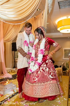 Take a look at this indian couple at Saptapadi ritual. Take a look at this indian couple at Saptapadi ritual.