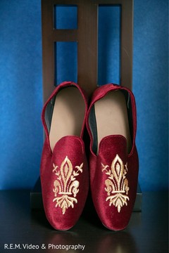 Incredible Indian grooms ceremony shoes. Incredible Indian grooms ceremony shoes.