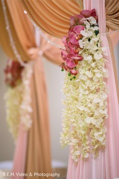 Incredible Indian mandap flowers decorations. Incredible Indian mandap flowers decorations.