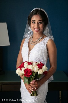Incredible Indian bridal ceremony christian look. Incredible Indian bridal ceremony christian look.