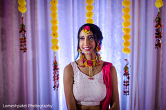 Gorgeous Maharani posing for pictures. Gorgeous Maharani posing for pictures.