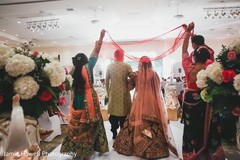 Impressive indian bride's doli entrance Impressive indian bride's doli entrance