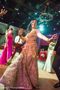 Enchanting Maharani dancing, Enchanting Maharani dancing,