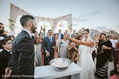 Take a look at this traditional Indian wedding ritual. Take a look at this traditional Indian wedding ritual.