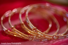 Jewelry details of the Maharani. Jewelry details of the Maharani.