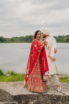 Indian bride and groom looking dazzling. Indian bride and groom looking dazzling.