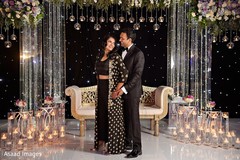 Dazzling lovebirds photography in their reception stage Dazzling lovebirds photography in their reception stage
