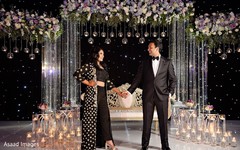 Phenomenal Indian bride and groom portrait Phenomenal Indian bride and groom portrait