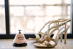 Elegant golden shoes worn by our Maharani. Elegant golden shoes worn by our Maharani.