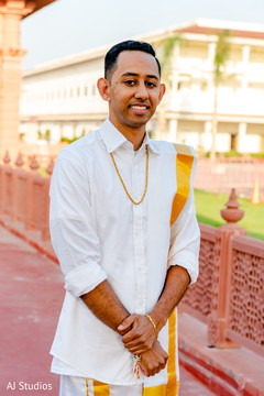 Indian groom wedding ceremony outfit Indian groom wedding ceremony outfit